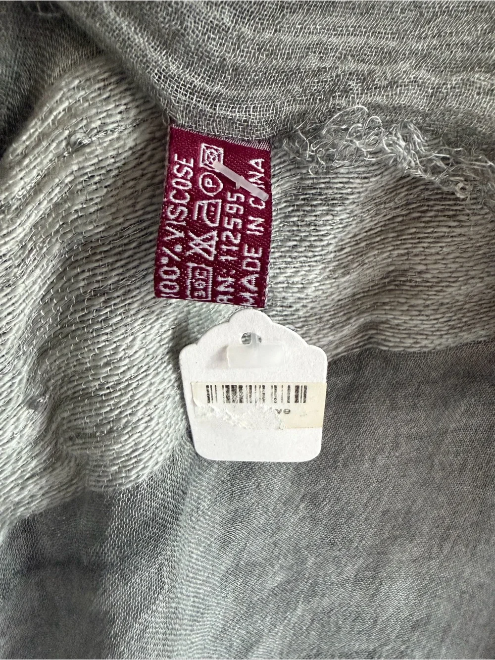 Decorative Scarf in Light Gray with Soft Sparkles